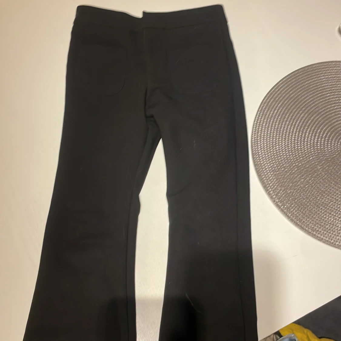 Svarta kostymbyxor från Zara, stl 128