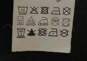 Vadderad kombinations Jacka -storlek XL - Vadderad kombinations Jacka från Zara i storlek XL. Hög krage, långärmad med elastisk tyg, höftfickor och inner ficka.                                                       Nyskick, knappt använd. Passar även personer som bär L