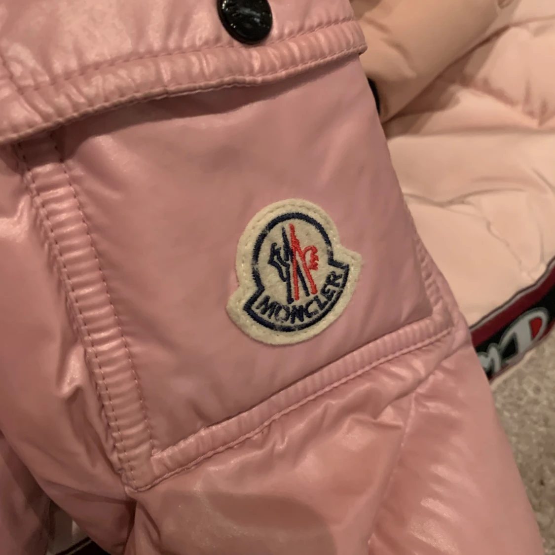 Moncler jacka - 90