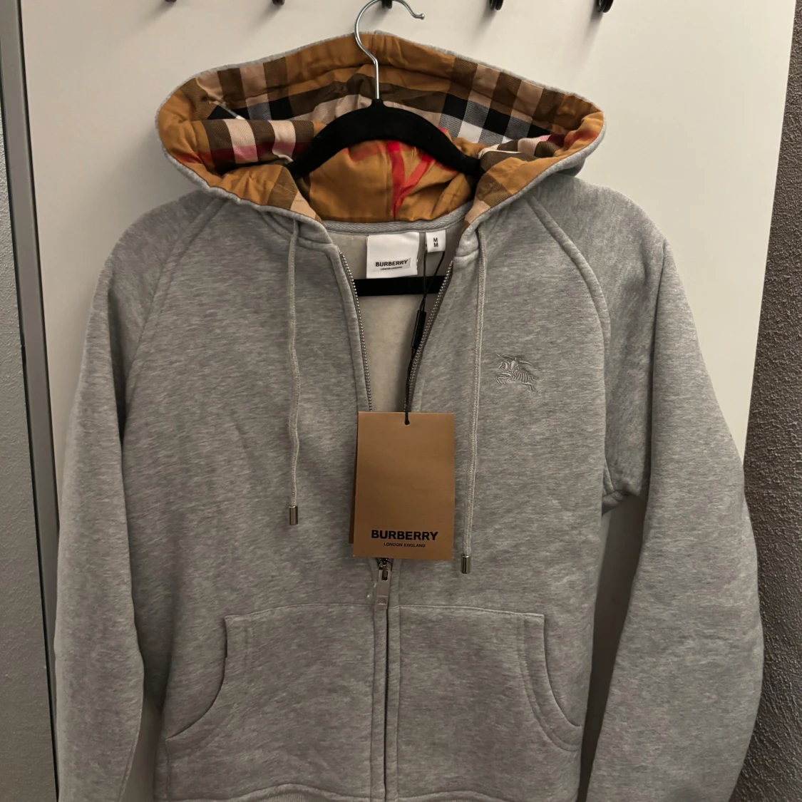 Burberry hoodie/zip up