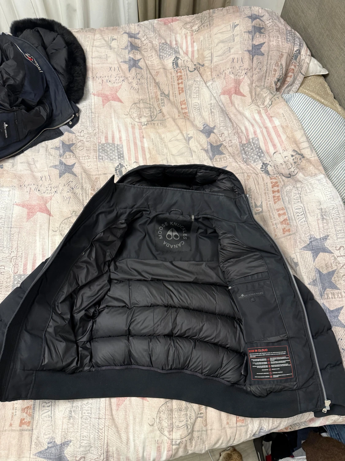 Svart pufferjacka från Moose Knuckles  - 2
