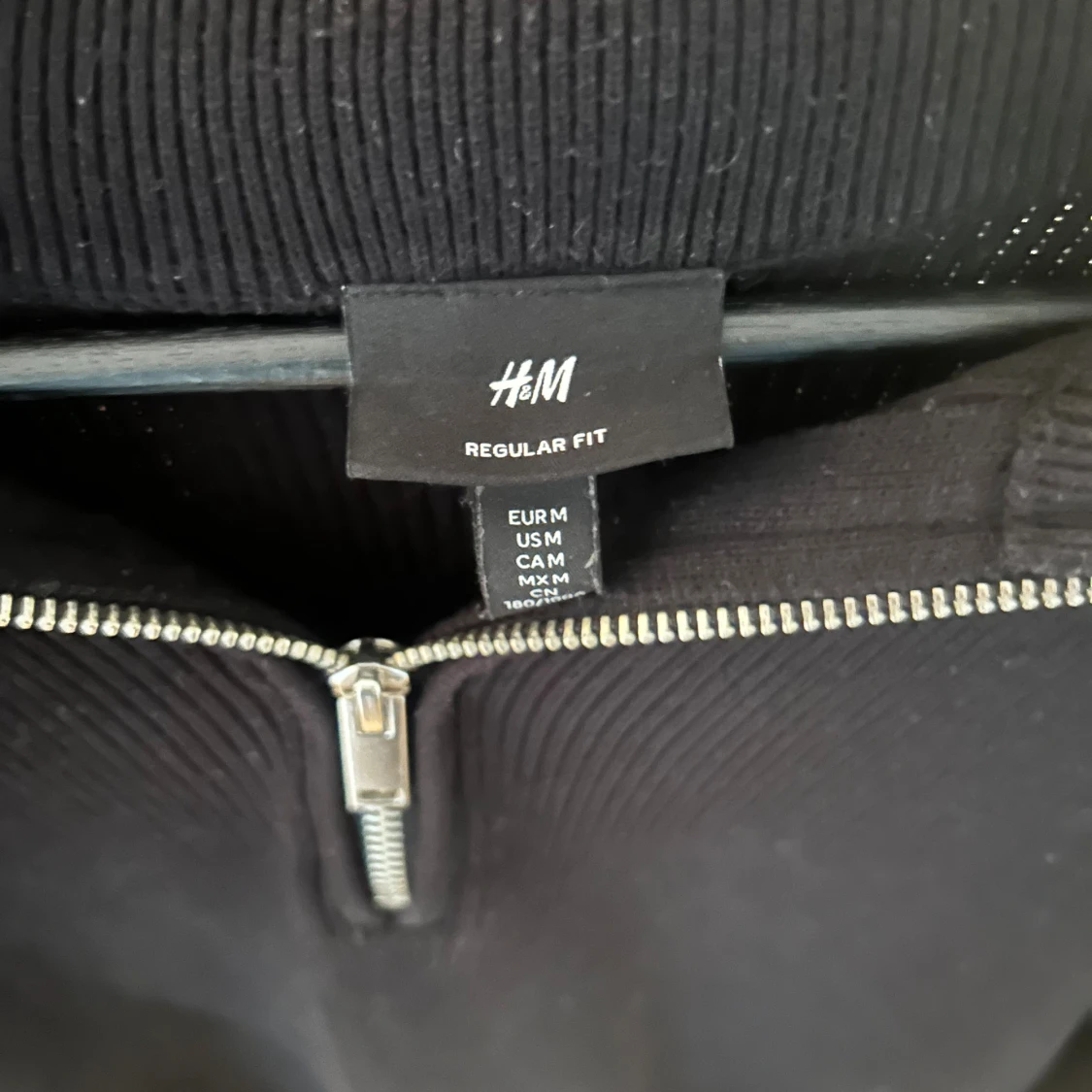 Svart stickad half zip-tröja H&M - 3