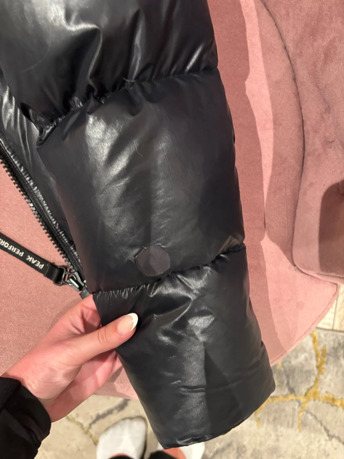 Svart pufferjacka Peak Performance - 6