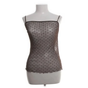 2000s topp - prickig vintage topp i storlek s. använd ”köp nu”. 3/12-2025