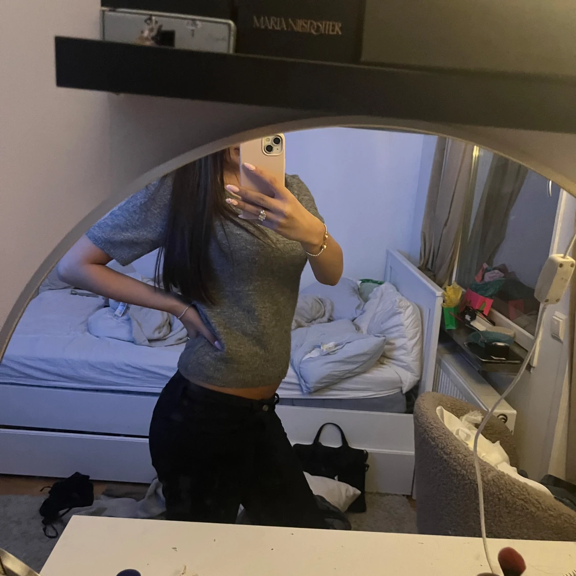 Grå stickad topp från H&M