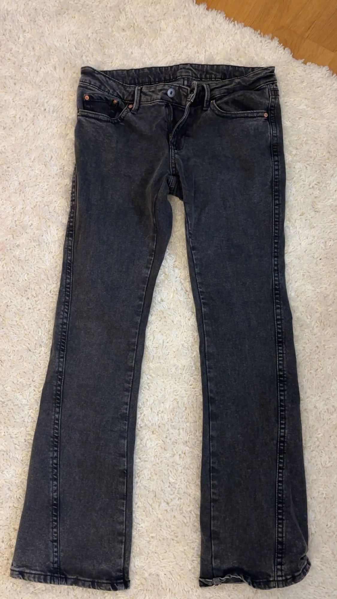 Ginatricot lågmidjade jeans 