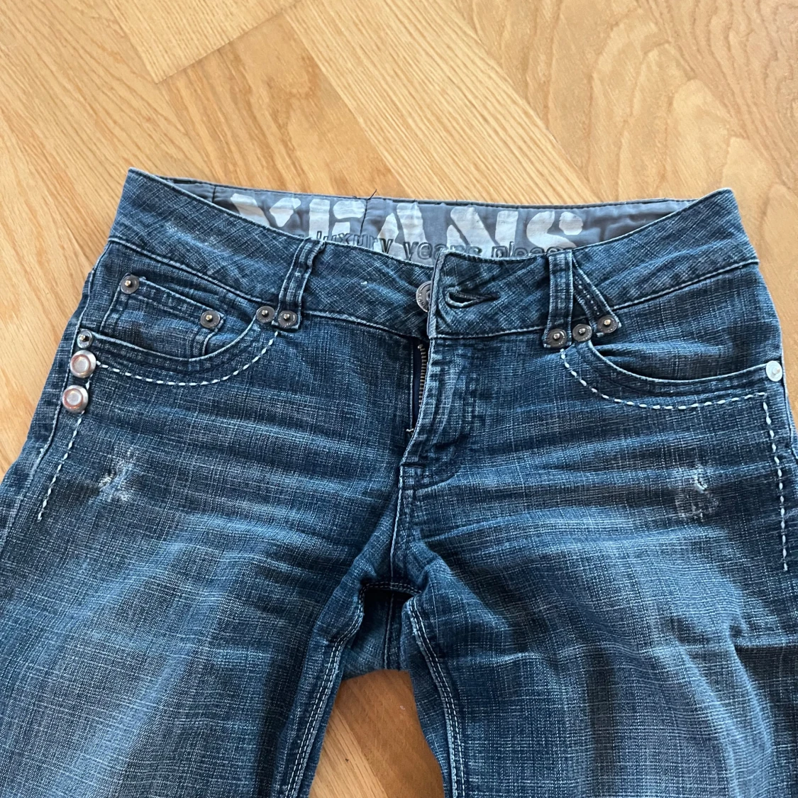 Lågmidjade jeans - 2