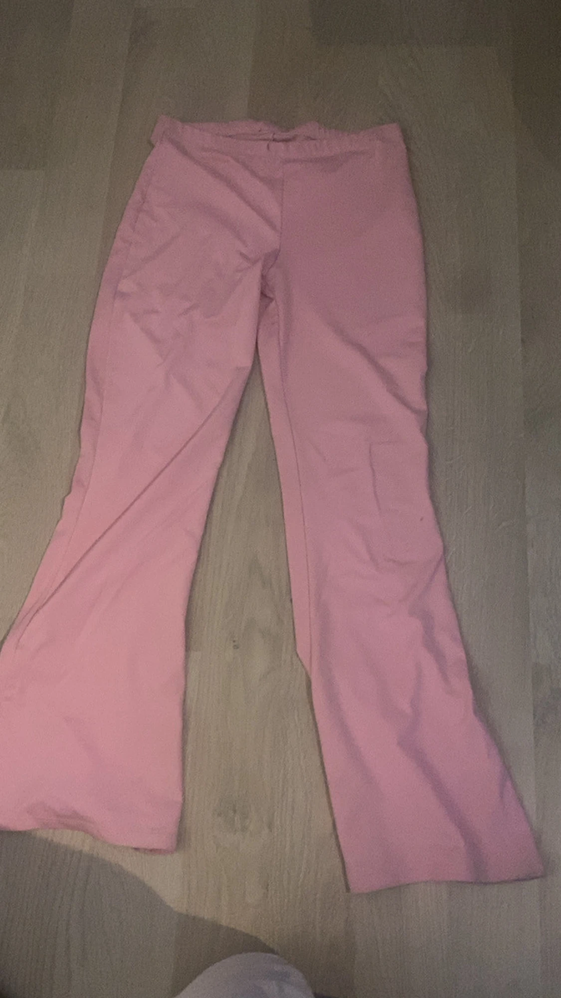 Rosa bootcut byxor med hög midja - 3