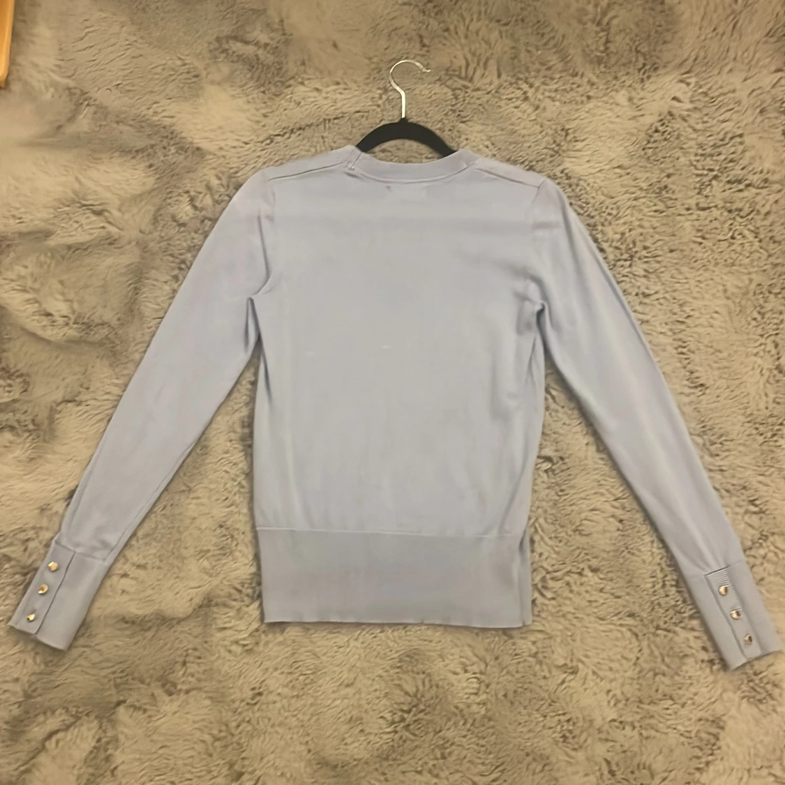 Ljusblå stickad tröja Holly & Whyte - 1