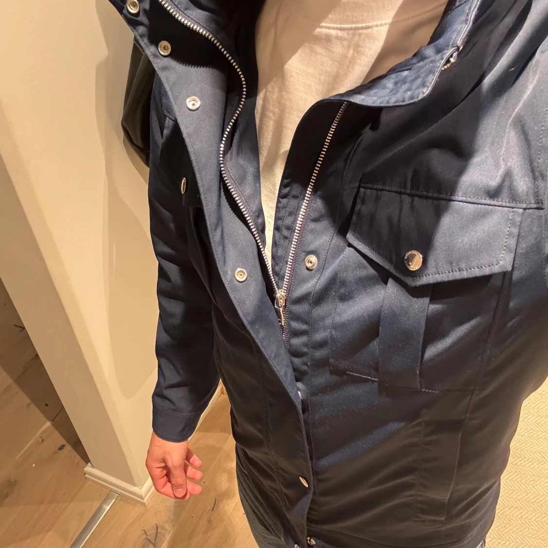 Mörkblå field jacket från J.Lindeberg - 1