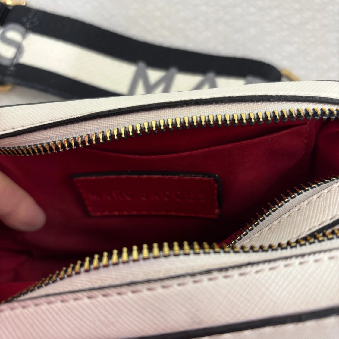 Vit axelväska från Marc Jacobs - 4