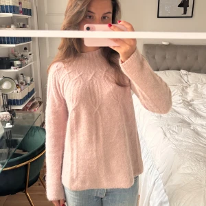 Stickad tröja - Så snygg tröja