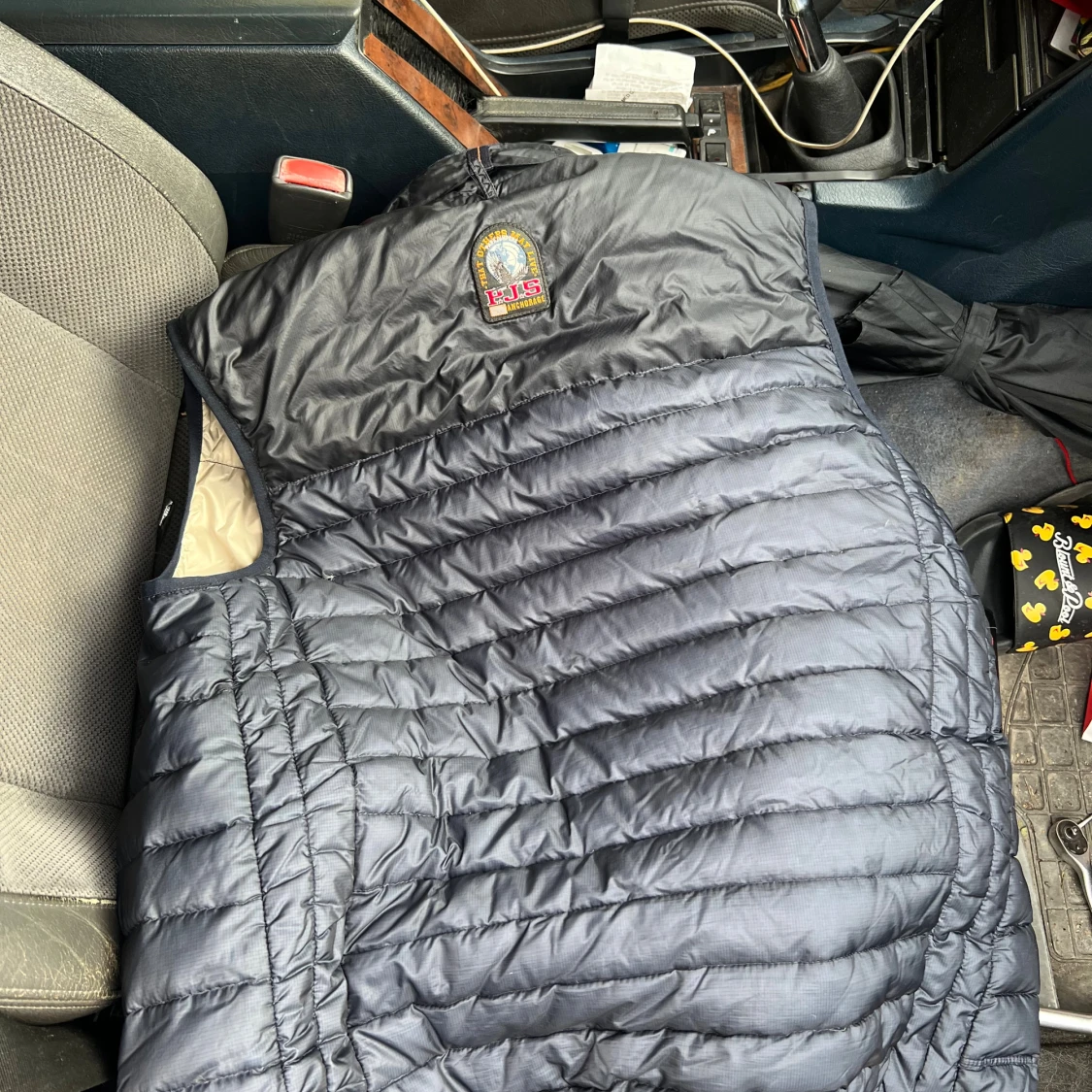 Mörkblå dunväst från Parajumpers L - 1