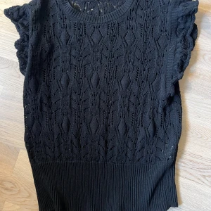 Snygg topp - En snygg topp från Lindex💓 Lappen är bortklippt men passar S och M