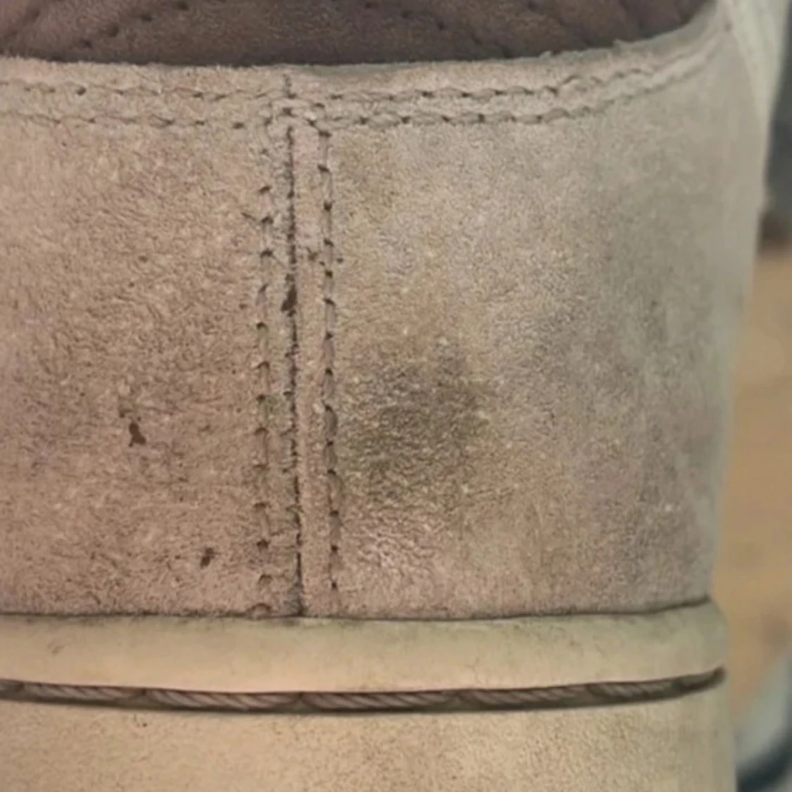 Nike Dunk High i beige och brunt mocka - 1