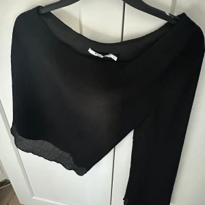 Tröja med en arm - Aldrig använd🩷