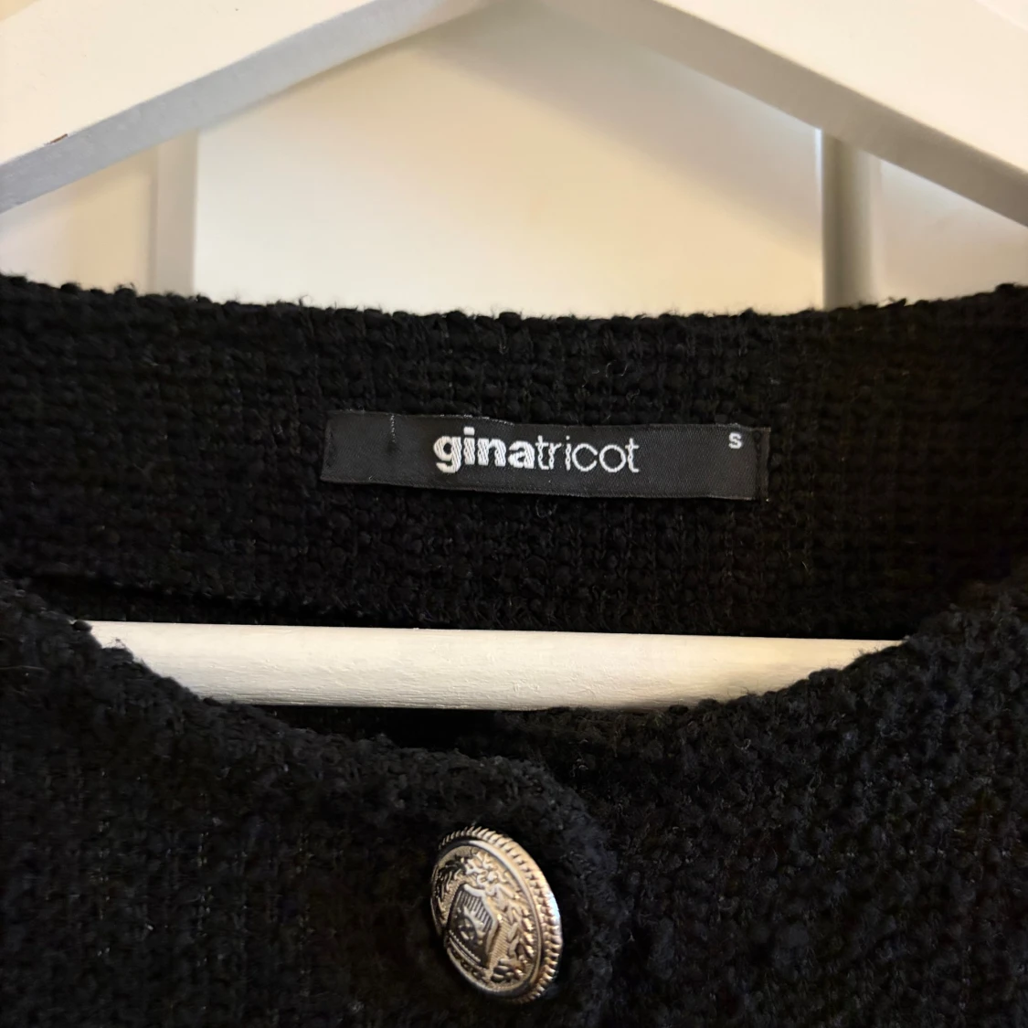 Svart kofta från Gina Tricot - 2