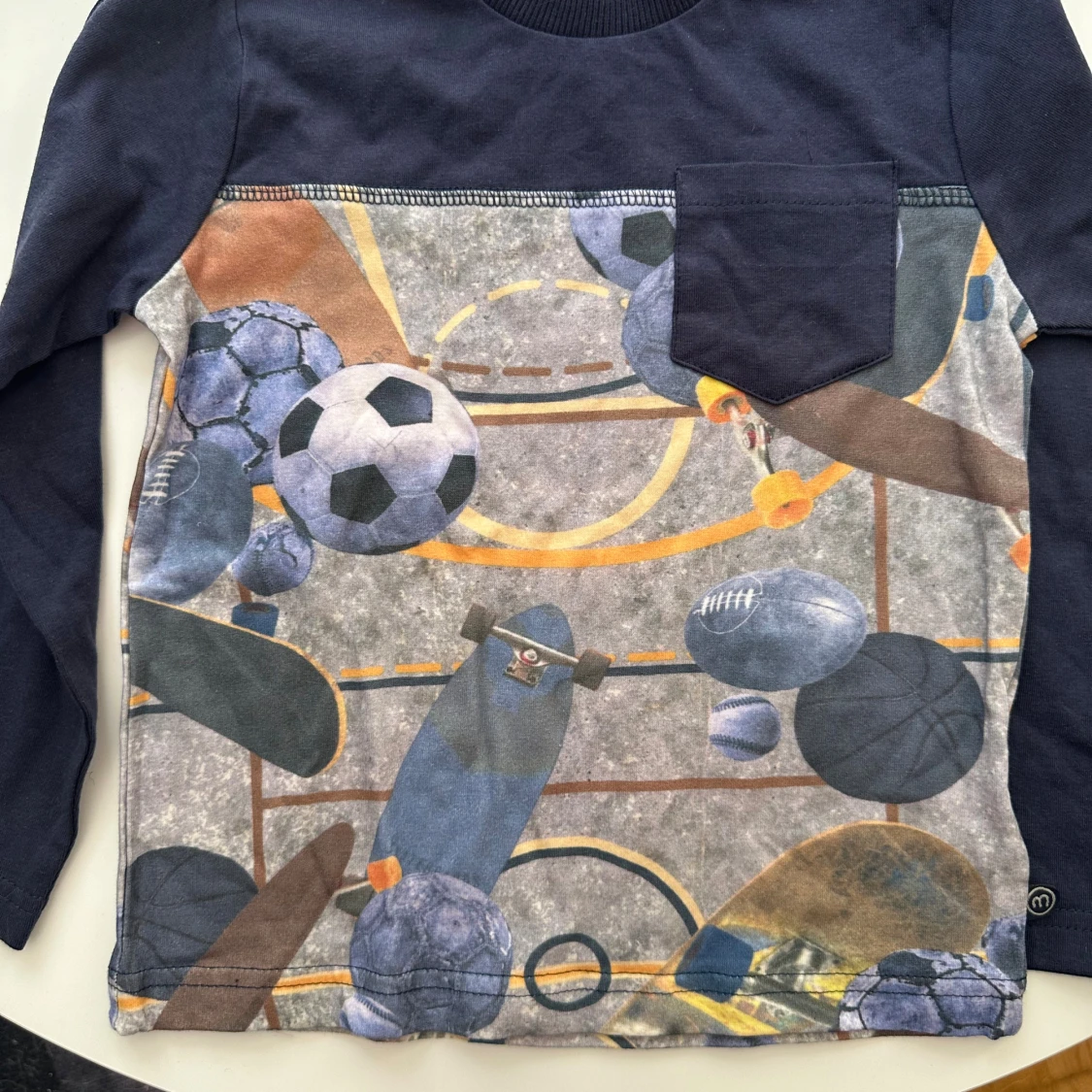 Blå långärmad tröja Minymo sportmotiv strl: 98