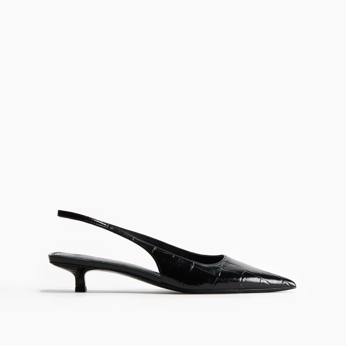 Svarta pumps med spetsig tå - 1