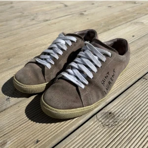 Saint Laurent skor - INTRESSEKOLL. Storlek 40 men passar 41-41,5. Otroligt bra skick