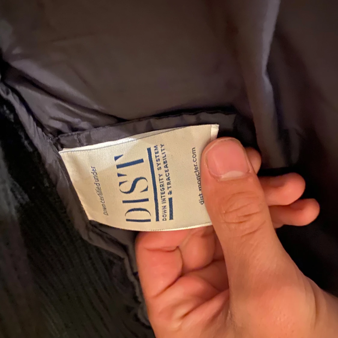 Svart Moncler pufferjacka med huva - 4