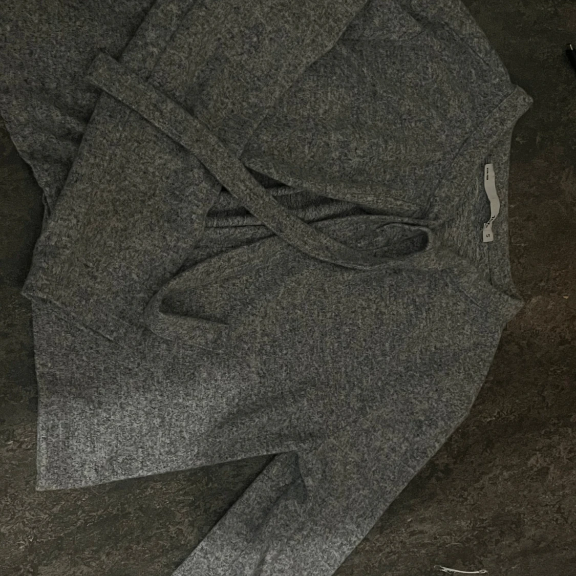 Grå omlottkofta med knyt från H&M - 3