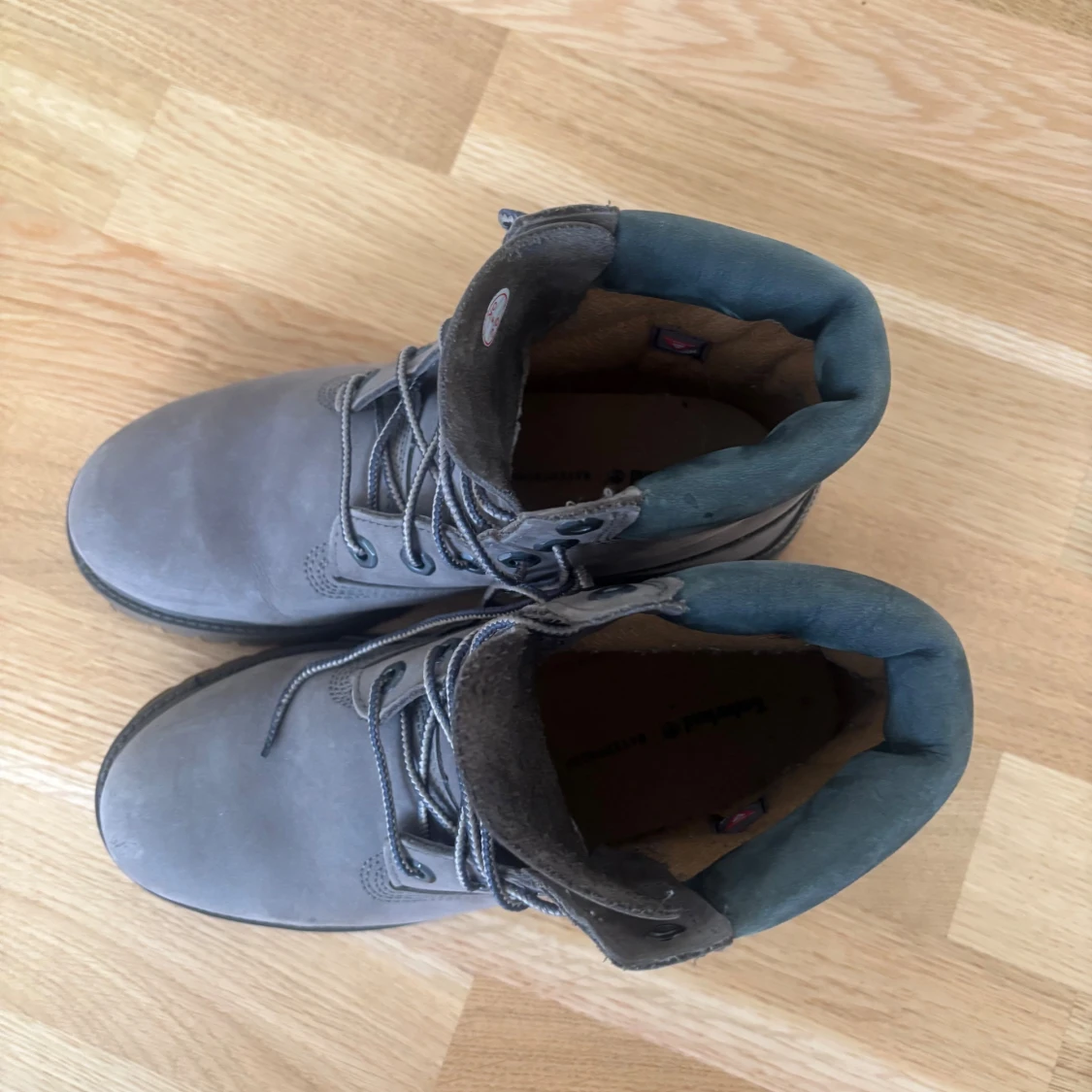 Grå Timberland boots i mocka - 3