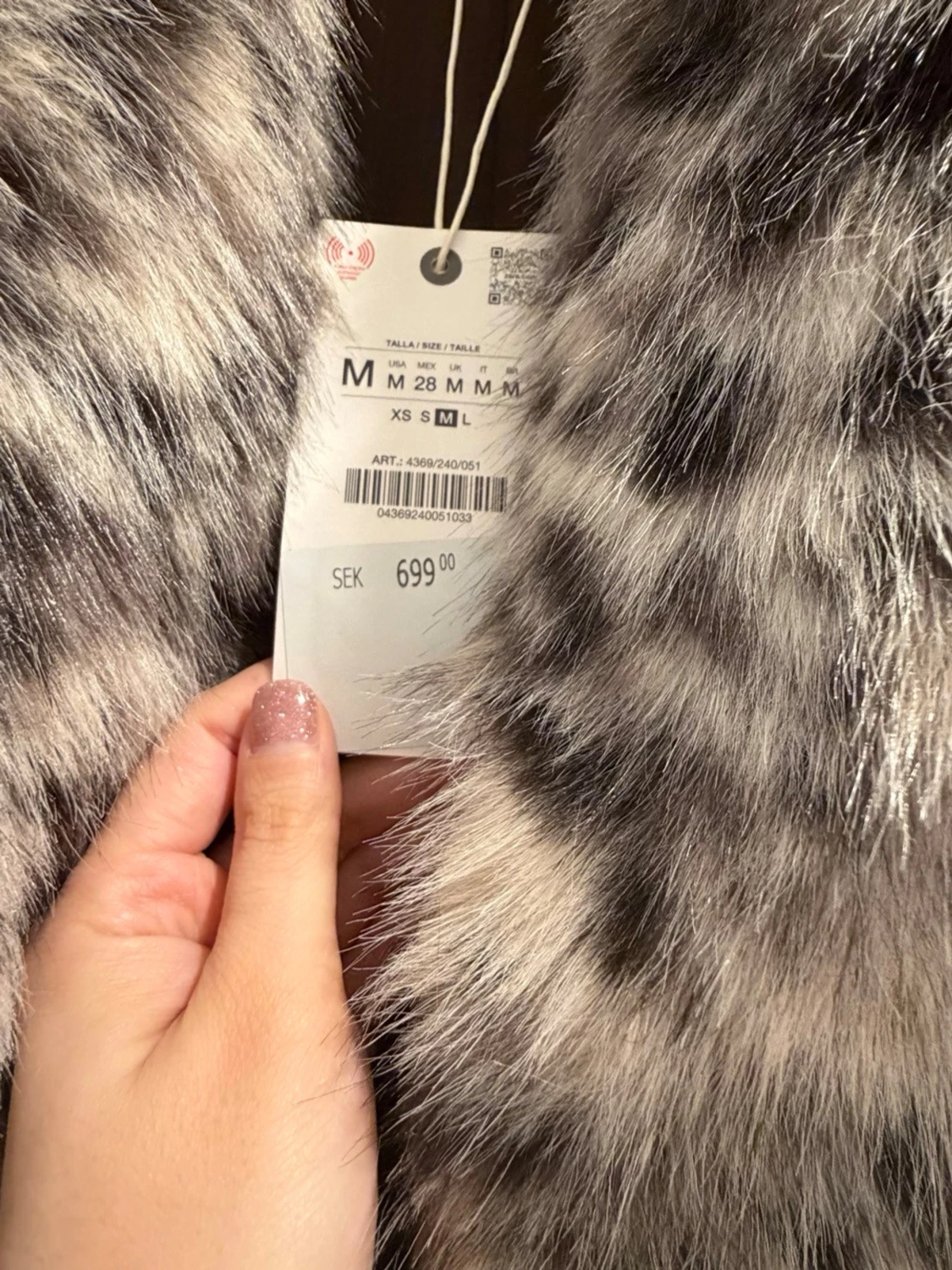 Leopardmönstrad pälsjacka från Zara - 3