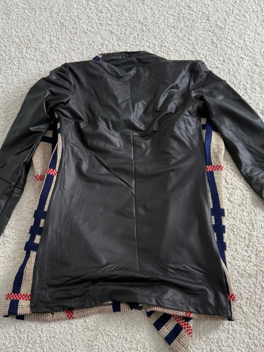 Rutig lång jacka från TATU - 2