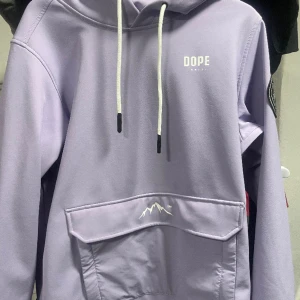 Dope Jacka - Lila Dope jacka.Bra skick