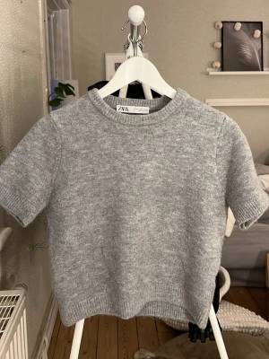 stickad topp - jättefin stickad topp från zara!