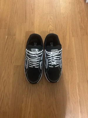 Snygga skor  - Skor i storleken 43