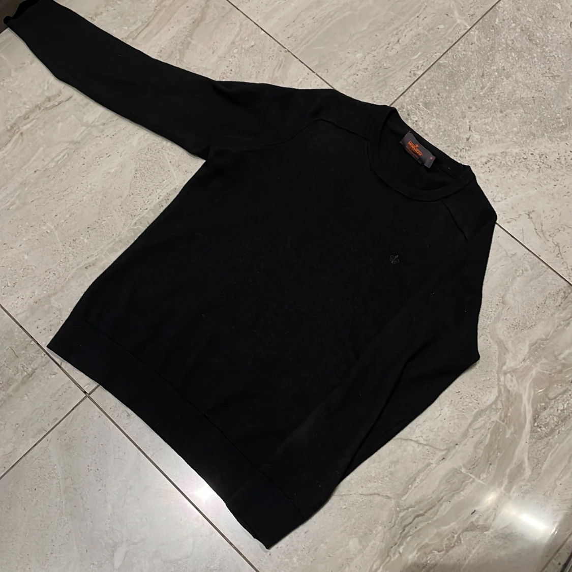 Svart merinoullströja från Morris