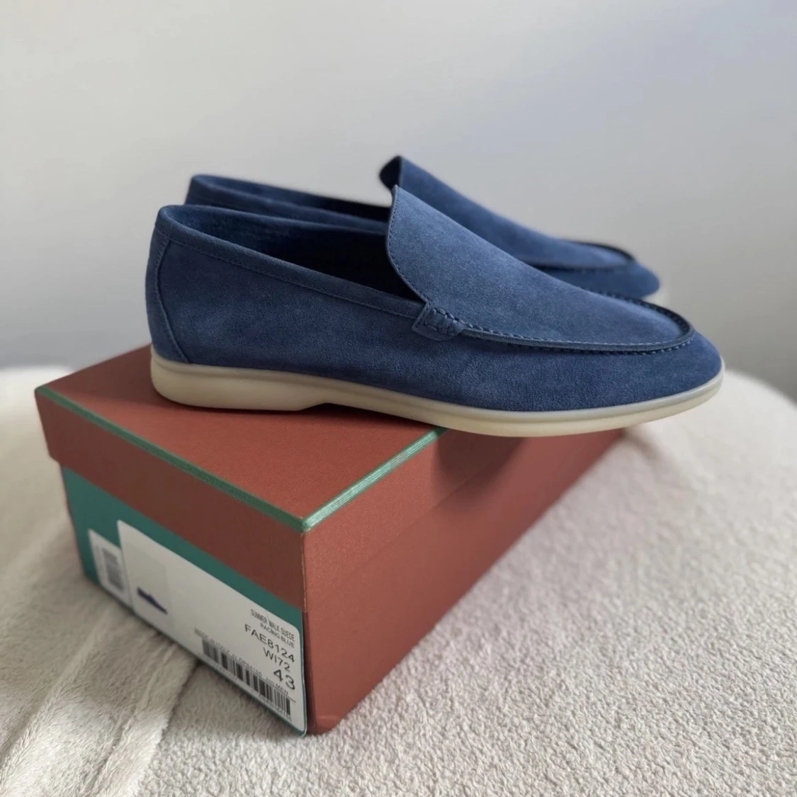 Blå mockaloafers från Loro Piana - 2