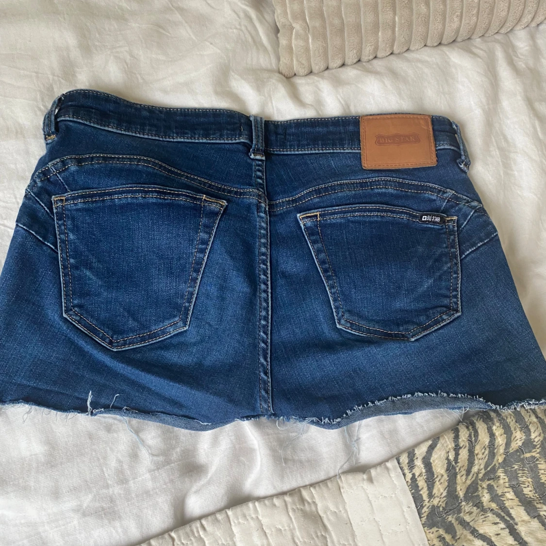 Blå jeansshorts från Big Star, strl 27 - 1