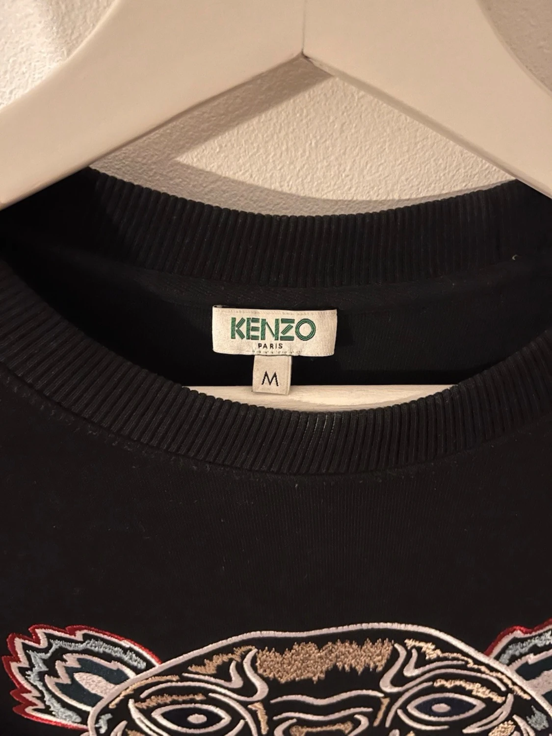 Svart sweatshirt med tiger från Kenzo - 2