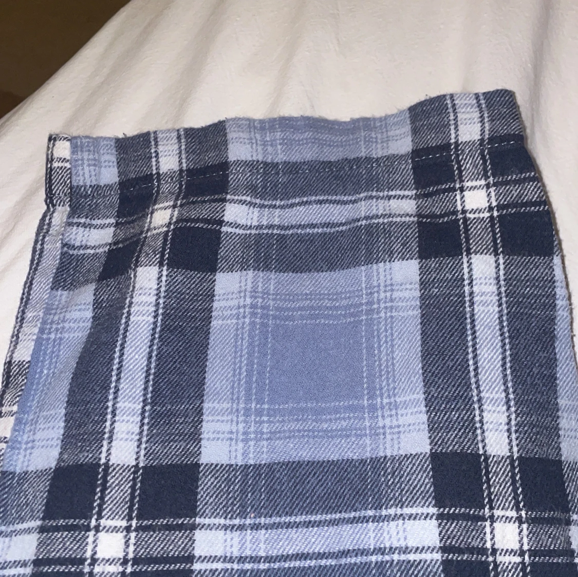 Blårutiga pyjamasbyxor med dragsko - 3