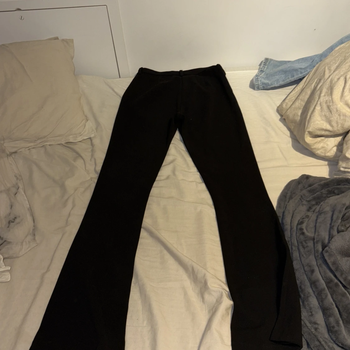 Svarta bootcut byxor från Vero Moda XS - 1
