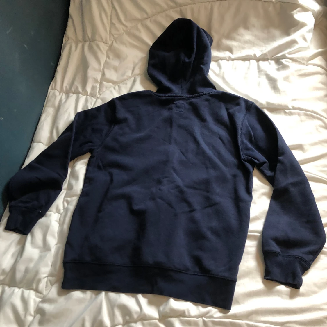 Mörkblå GAP hoodie  - 3