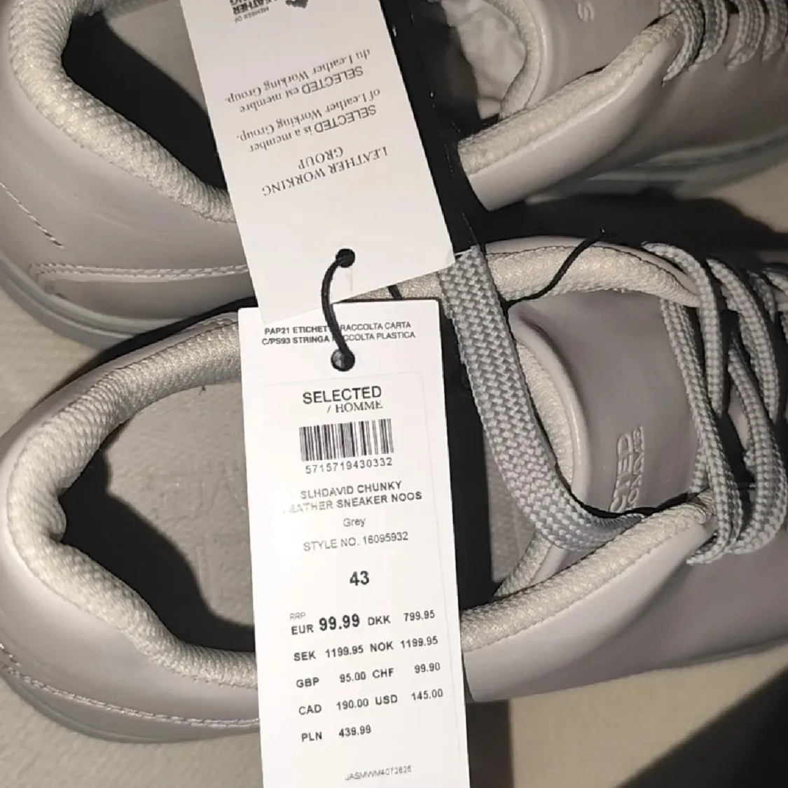 Chunky grå sneakers från Selected Homme - 1