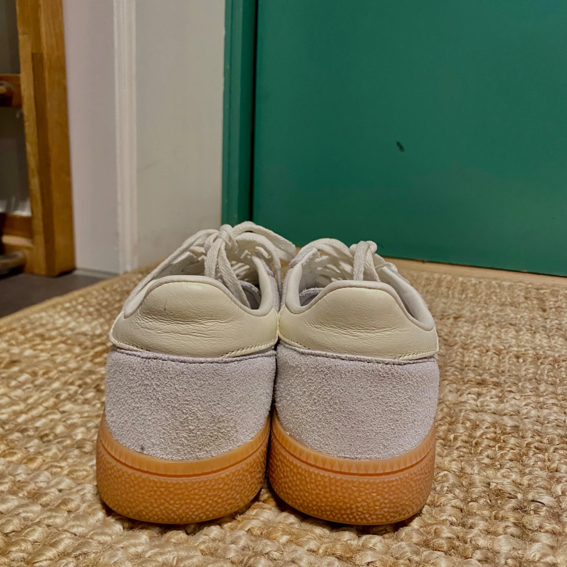 Adidas Spezial sneakers i ljusgrå mocka - 1