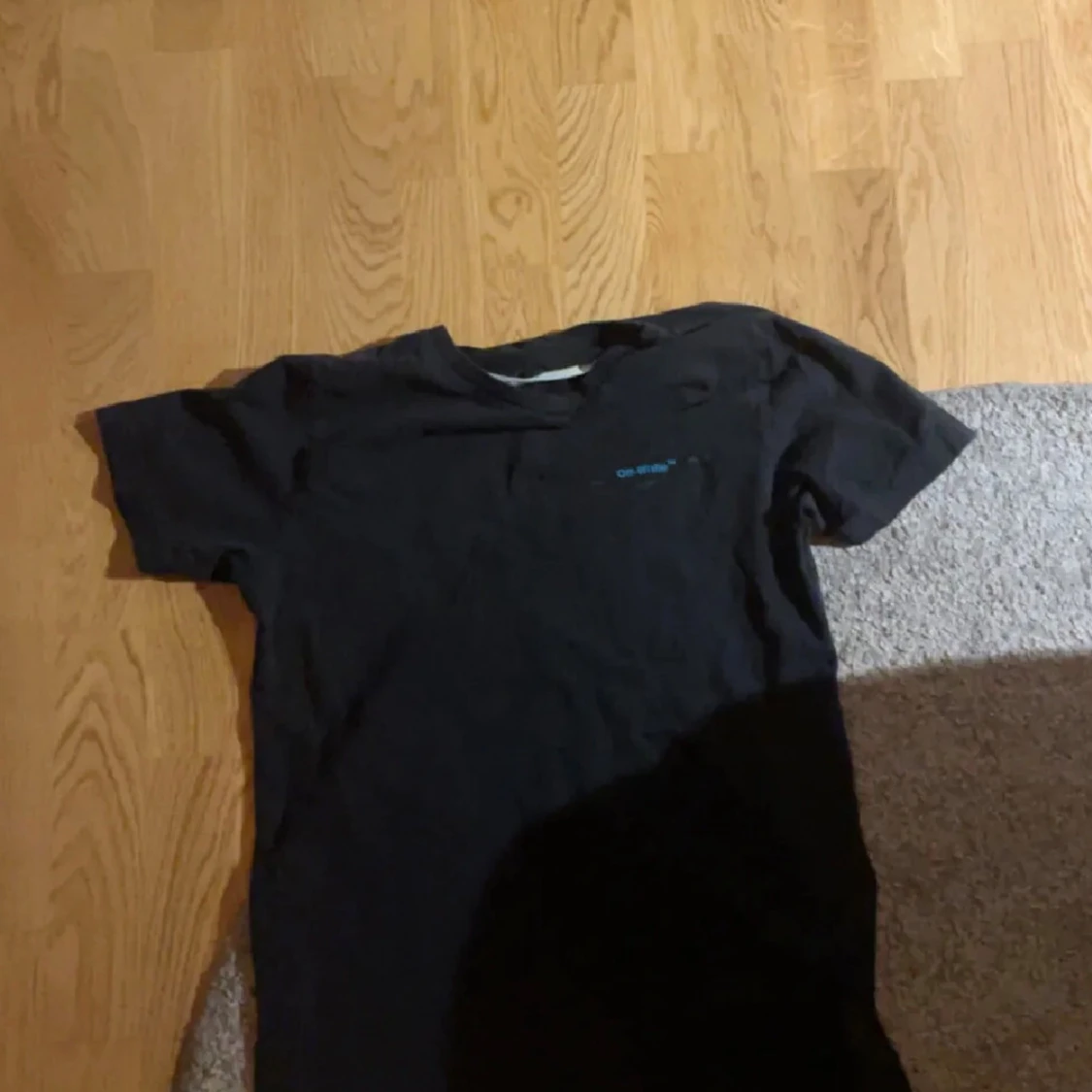 Off white t shirt  - 1