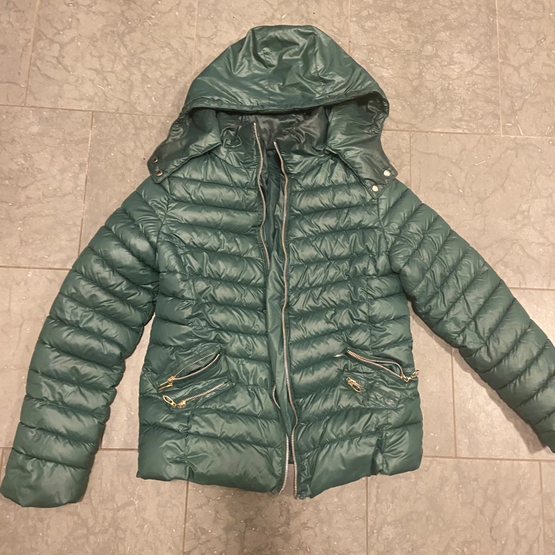 Grön pufferjacka från FJJ XL