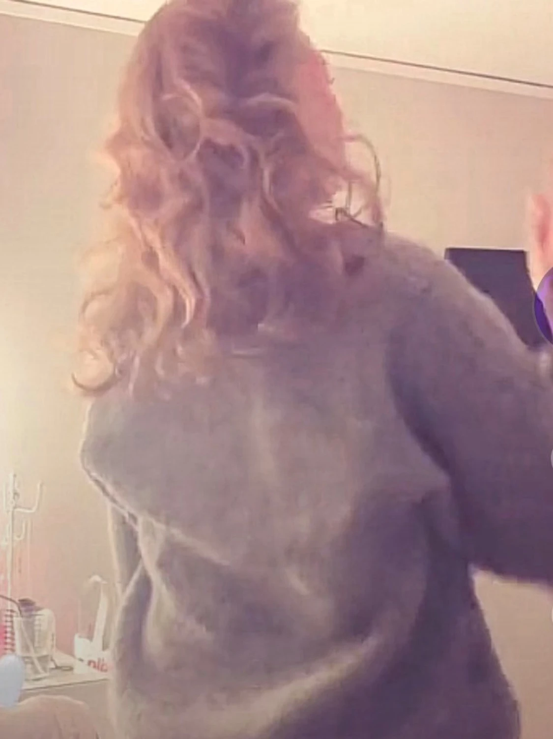 Grå fluffig kofta - 1