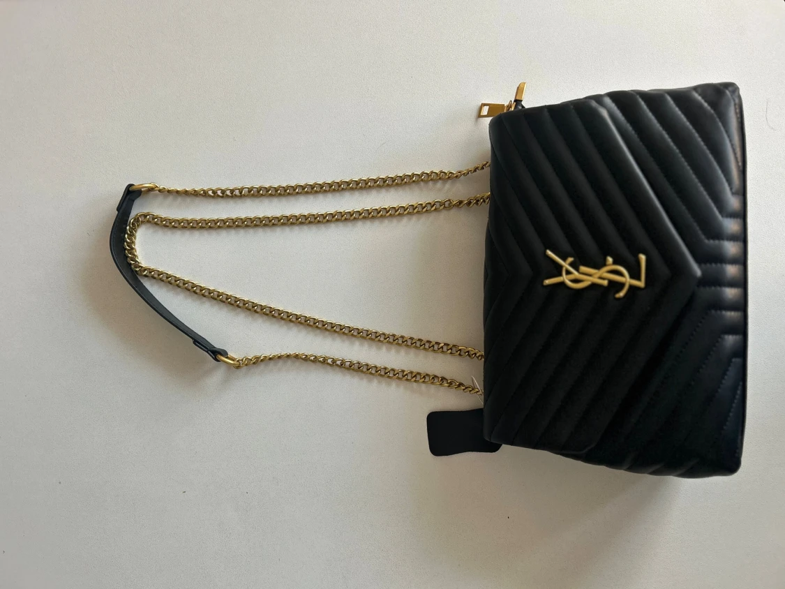 Svart axelremsväska handväska guld kedja skinn läder imitation - 1