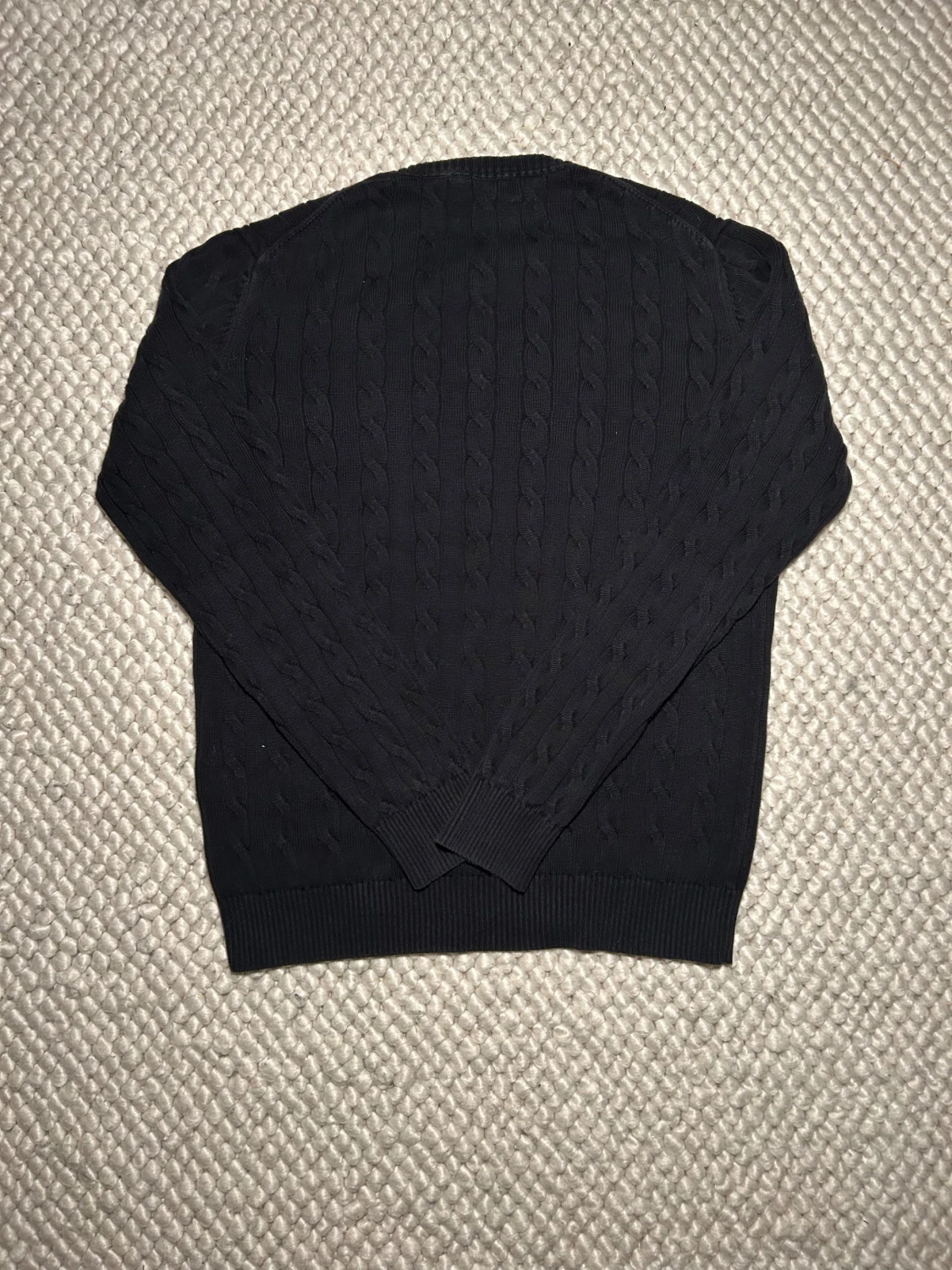 Svart kabelstickad tröja från GANT - 3