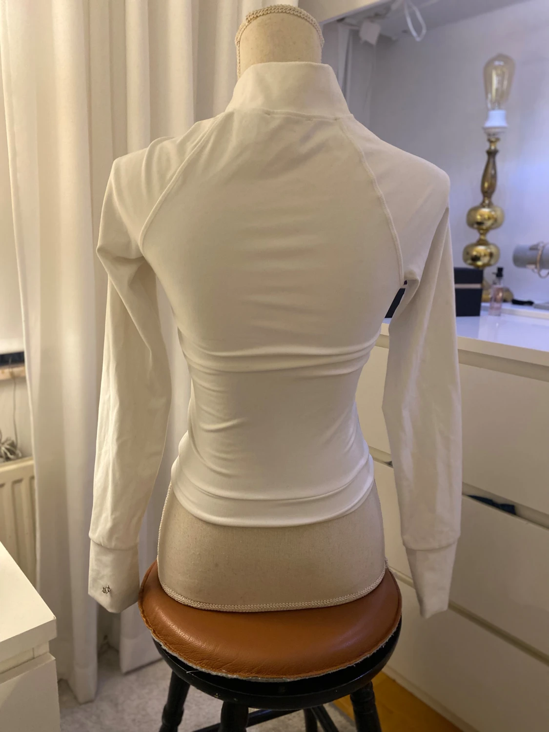 Vit träningsjacka långärmad - 2