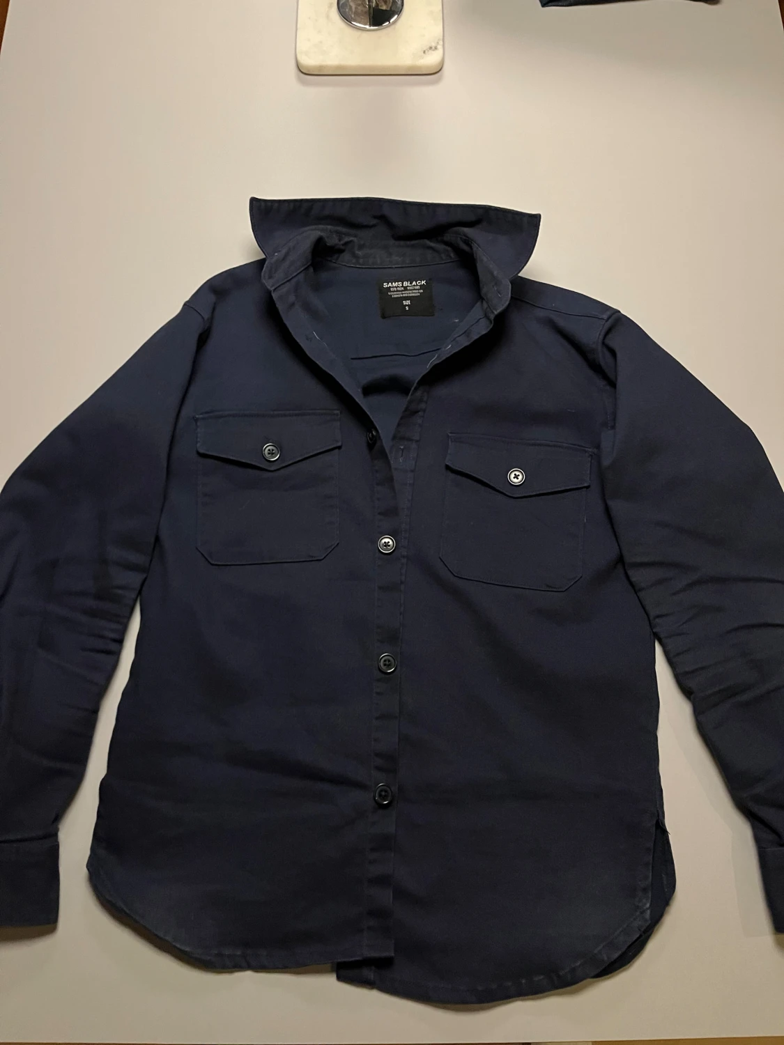 Mörkblå overshirt från Samsøe Samsøe