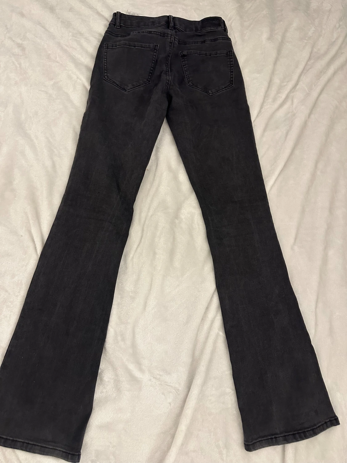 Svarta bootcut jeans från ONLY XS - 2