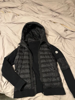 Monclerr jacka  - Monclerr jacka till salu 